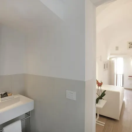 ゲストハウス Santacroce Luxury 4*